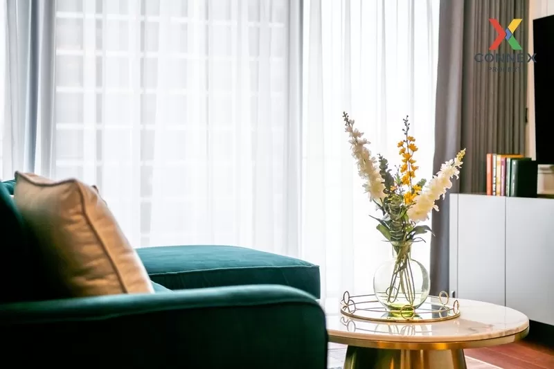 FOR RENT condo , Khun By Yoo , Duplex , high floor , BTS-Thong Lo